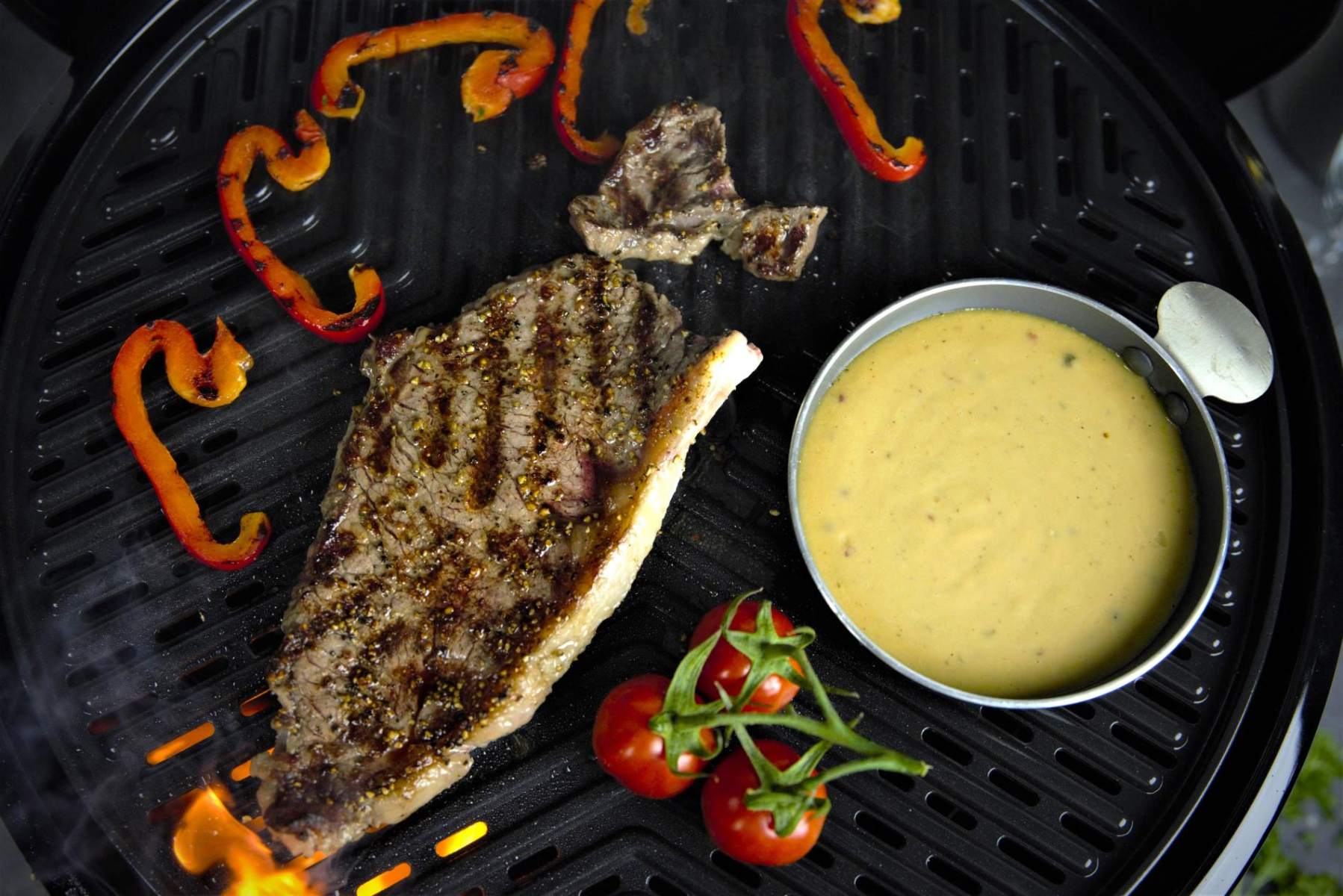 Grilled Sirloin with Creamy Peppercorn Sauce Grilled Sirloin with Creamy Peppercorn Sauce